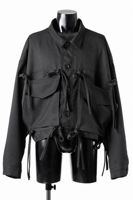 A.F ARTEFACT KNOTTING DETAIL TWILL BLOUSON (BLACK)