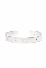 Load image into Gallery viewer, m.a+ cross punched silver bracelet / AB15 AG (SILVER)