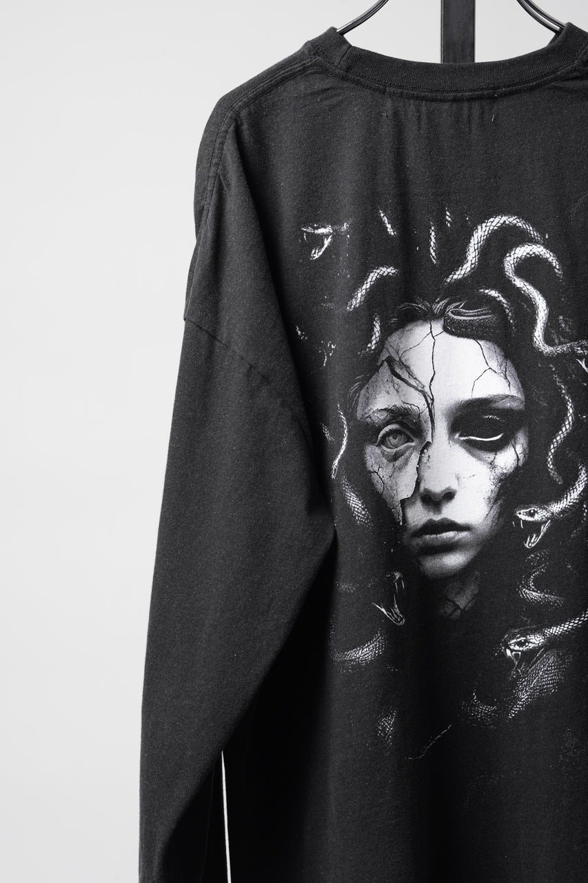 Load image into Gallery viewer, beauty:beast Medusa Rising LST (BLACK)