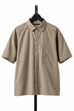 Load image into Gallery viewer, entire studios ZIP POCKET SHORT SLEEVE SHIRT (CAMEL)
