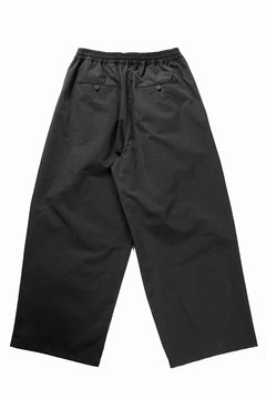 Load image into Gallery viewer, F/CE. TECH KERSEY WIDE DRAPE TROUSER (BLACK)
