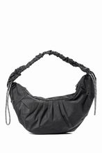 画像をギャラリービューアに読み込む, F/CE. TEXTURED TWILL BODY BAG (BLACK)