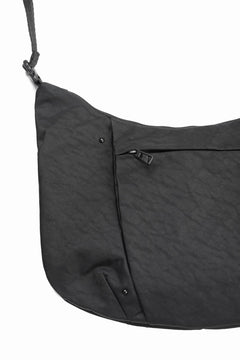 画像をギャラリービューアに読み込む, F/CE. TEXTURED TWILL POUCH (BLACK)