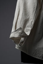 画像をギャラリービューアに読み込む, forme d'expression Arc Outer Shirt / BIVN (Nature)