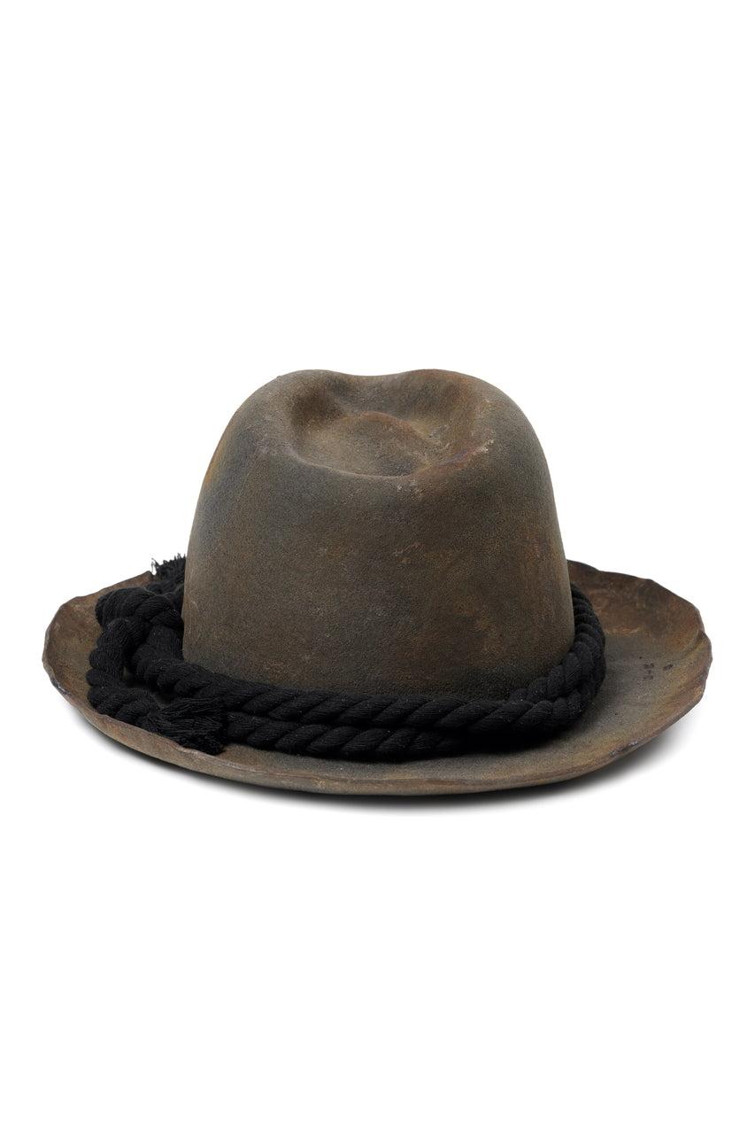 Load image into Gallery viewer, ierib × triangles hat "BURNED FEDORA" / WOOL FELT (GREIGE)