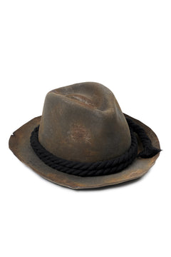 Load image into Gallery viewer, ierib × triangles hat "BURNED FEDORA" / WOOL FELT (GREIGE)