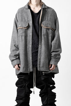 Load image into Gallery viewer, 【SAMPLE SALE】A.F ARTEFACT OVER SIZED SHIRT BLOUSON / WOOL HERRINGBONE (BLACK x WHITE)