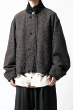 Load image into Gallery viewer, KLASICA VOLUME SLEEVE TANKERS BLOUSON / REGENERATED KEMP MIXED TWEED (MIX BROWN)