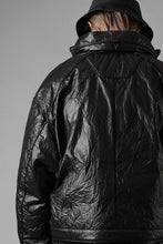 画像をギャラリービューアに読み込む, Juun.J Wrinkle Nylon Stand Collar Goose Down Blouson (BLACK)