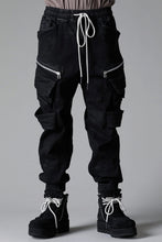 Load image into Gallery viewer, A.F ARTEFACT BELTED DETAIL JOGGER 2.0 / BRUSHED BACK COATING DENIM (BLACK)