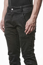 Load image into Gallery viewer, thom/krom SLIM FIT DENIM TROUSERS / SCAR STITCHED (BLACK)