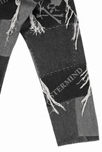 Load image into Gallery viewer, MASTERMIND WORLD PATCHWORK JACQUARD STRAIGHT DENIM PANTS (BLACK)