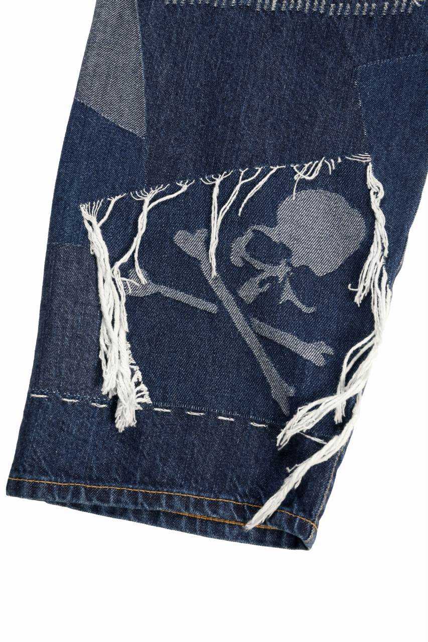 Load image into Gallery viewer, MASTERMIND WORLD PATCHWORK JACQUARD STRAIGHT DENIM PANTS (INDIGO)