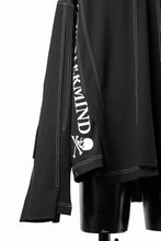 Load image into Gallery viewer, MASTERMIND WORLD  RECONSTRUCTED LS TOP (BLACK)