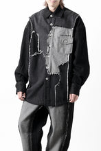 画像をギャラリービューアに読み込む, Feng Chen Wang RAW EDGE PATCHWORK DENIM SHIRT JACKET (BLACK)