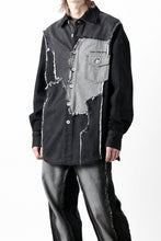 画像をギャラリービューアに読み込む, Feng Chen Wang RAW EDGE PATCHWORK DENIM SHIRT JACKET (BLACK)