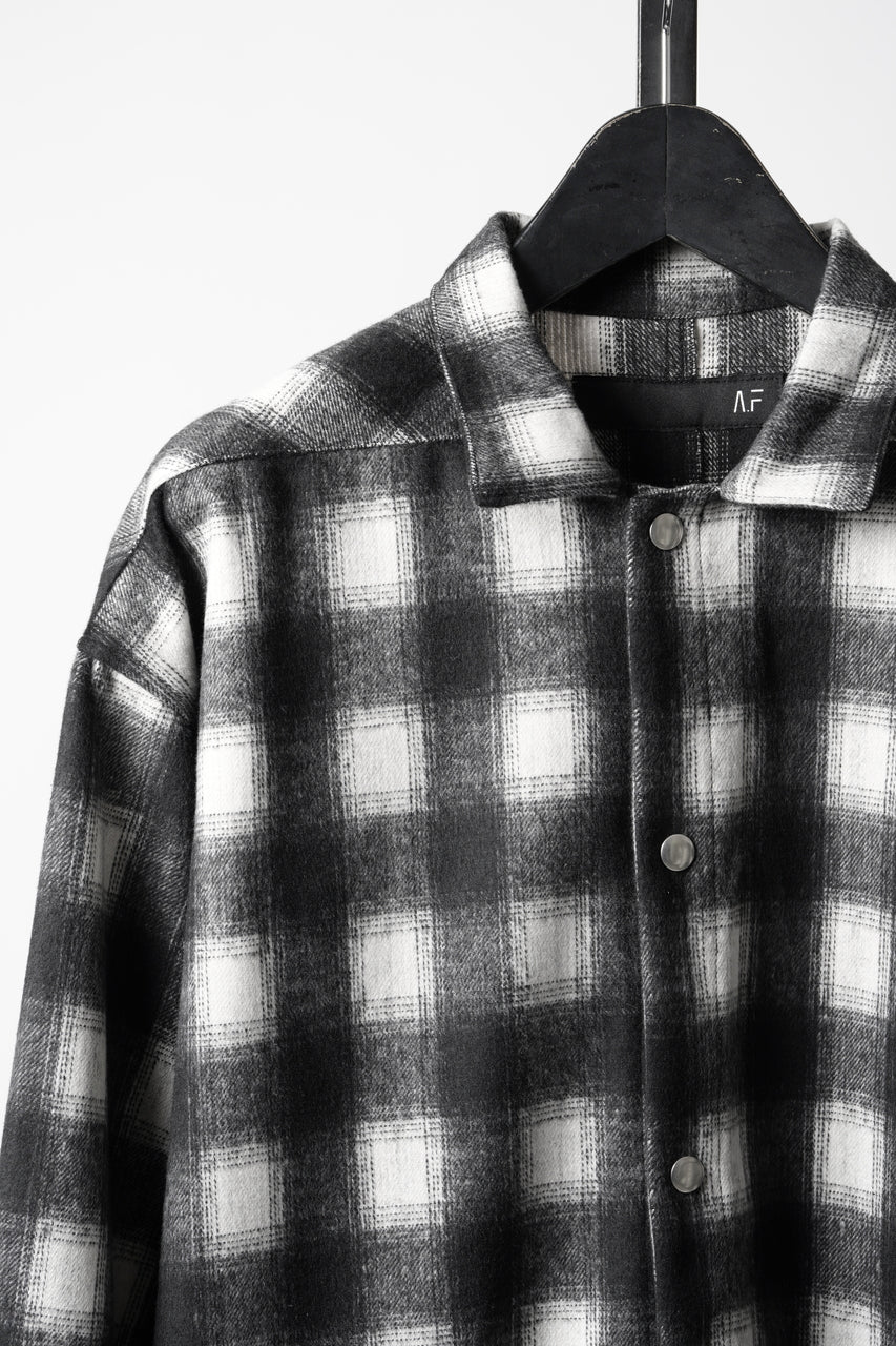 A.F ARTEFACT SNAPPED OVER SHIRT / OMBRE FLANNEL (BLACK x WHITE)の