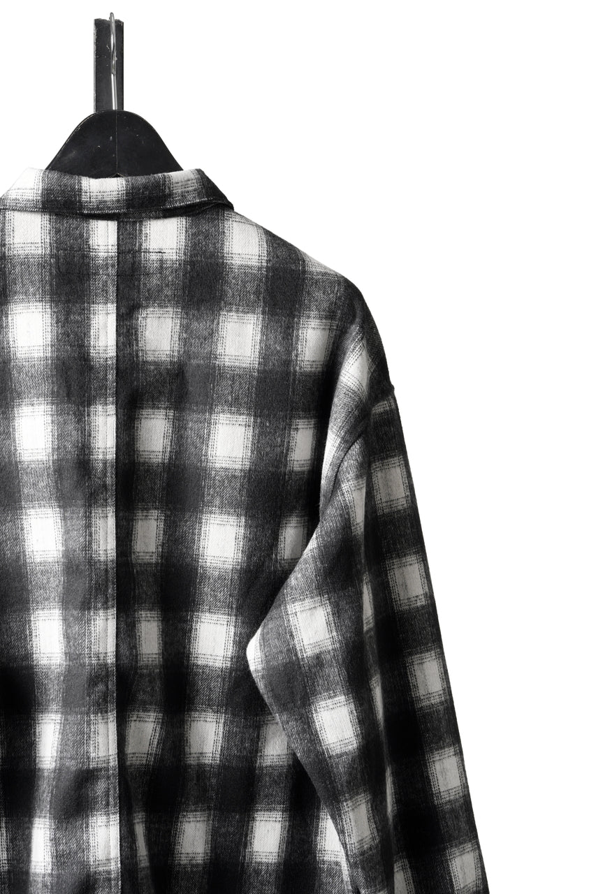 Load image into Gallery viewer, 【SAMPLE】A.F ARTEFACT SNAPPED OVER SHIRT / OMBRE FLANNEL (BLACK x WHITE)
