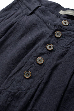 画像をギャラリービューアに読み込む, YUTA MATSUOKA straight pants / raw silk &amp; indigo linen broad (navy)