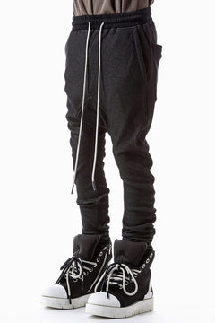 Load image into Gallery viewer, A.F ARTEFACT BOMBER HEAT SAROUEL SKINNY PANTS (BLACK)