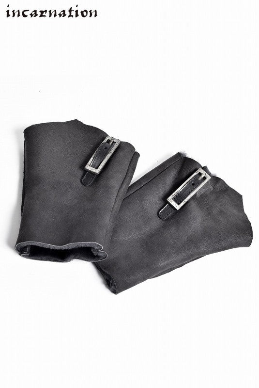 incarnation SHEARLING MOUTON GLOVE with BUCKLE SHORT