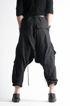 Load image into Gallery viewer, A.F ARTEFACT MILITARY SAROUEL WIDE PANTS / ZIP DOUBLE STRUCTURE (BLACK)