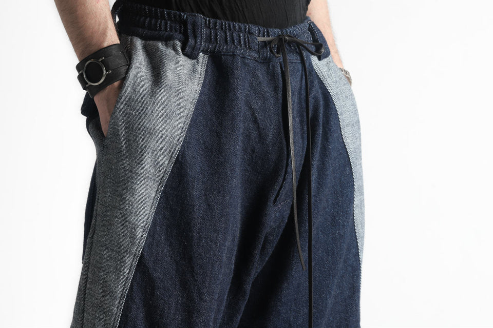 Load image into Gallery viewer, A.F ARTEFACT SWITCHING SHORTS / LOW COUNT DENIM (INDIGO)