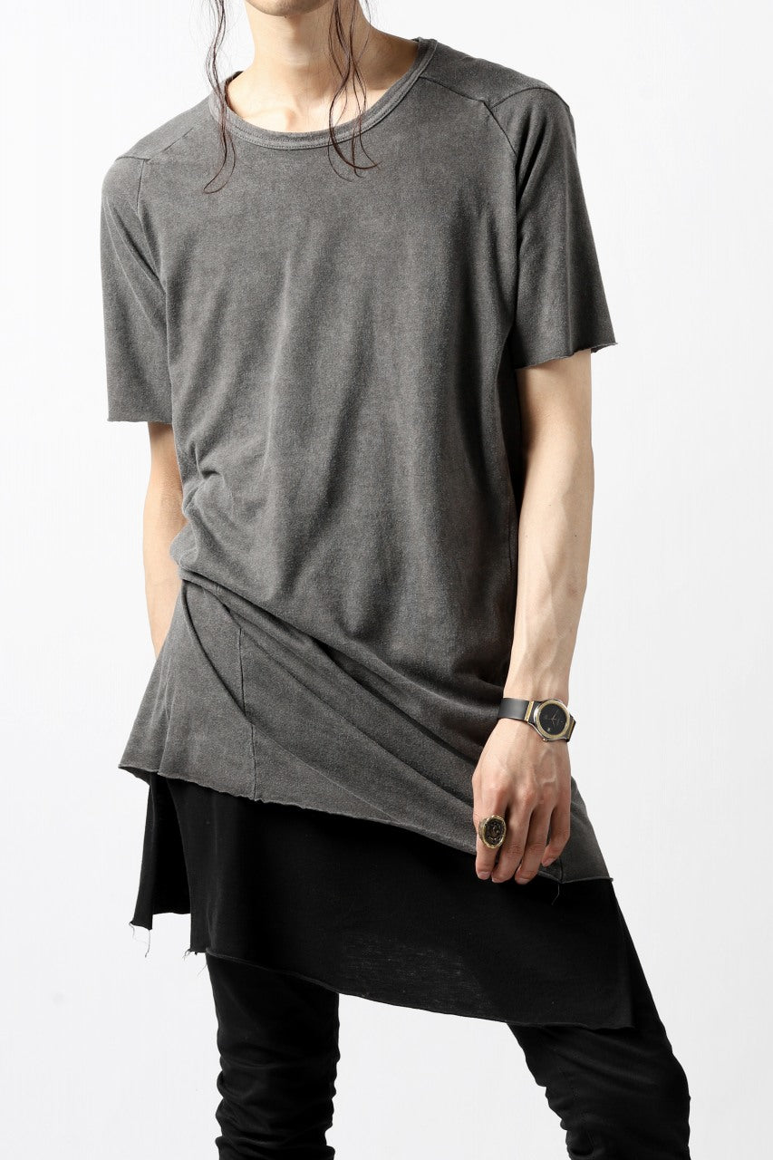 A.F ARTEFACT MULTI PANELED T-SHIRT / DYED COTTON JERSEY (GREY)