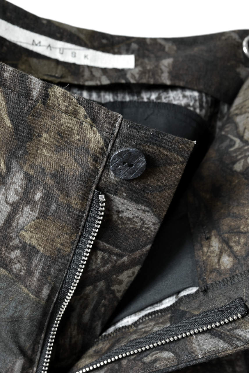 N/07 "MAUSK Detail" 3-DIMENSION CURVE CROPPED PANTS (DARK CAMOUFLAGE)