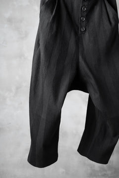 Load image into Gallery viewer, SOSNOVSKA WIDE STRIPES PANTS (BLACK STRIPE)