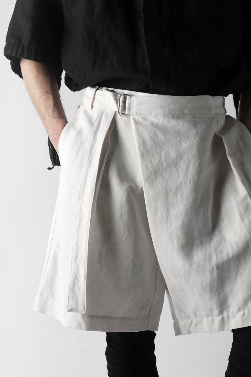 KAZUYUKI KUMAGAI Wrap Wide Shorts / Strong Twist C/Li Ox (WHITE)