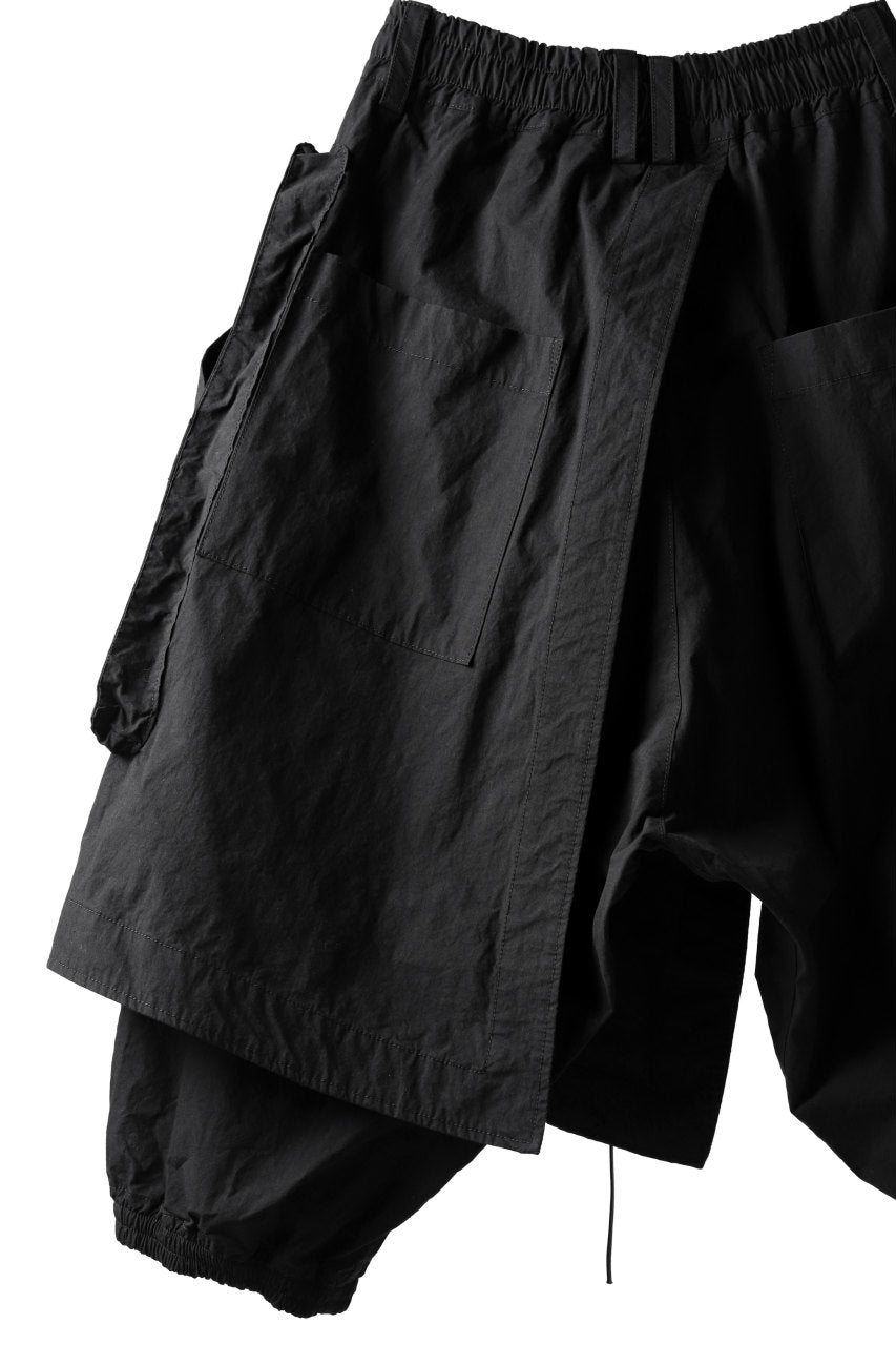 A.F ARTEFACT WRAP SKIRT COMBI MILITARY SHORTS / BLEND WOVEN (BLACK)