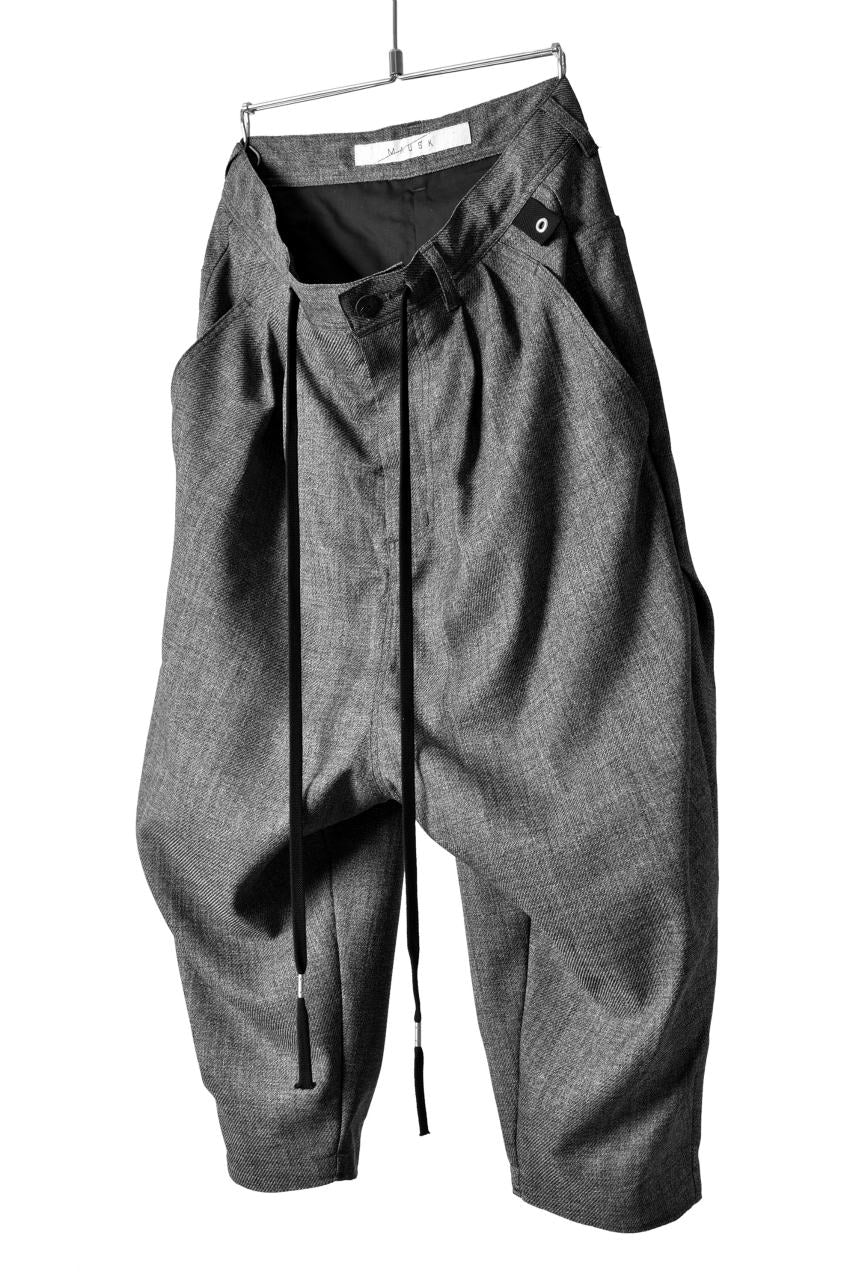 N/07 "MAUSK Detail" Three Dimensional Wide Tuck / Dart Cropped Pants #2 (GREY)