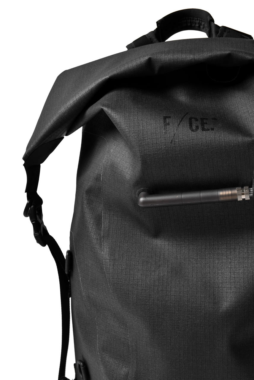 Load image into Gallery viewer, F/CE.&#174; SEAMLESS ZIPLOCK BACKPACK / CORDURA RIPSTOP (BLACK)