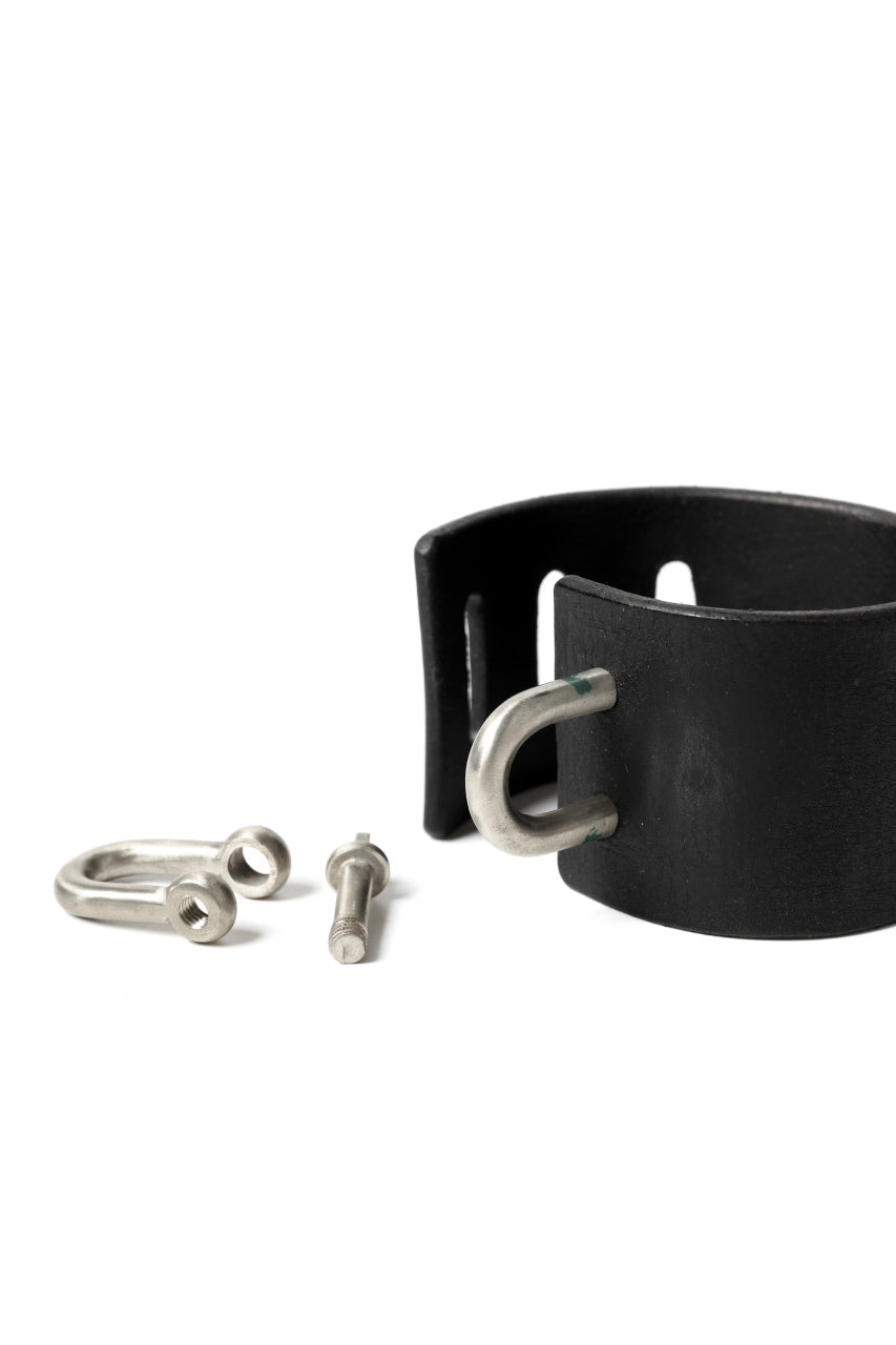 Parts of 4 Restraint Charm Bracelet 50mm (MATT WHITE BRONZE)
