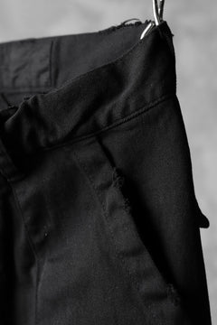 Load image into Gallery viewer, N/07 exclusive CONSTRUCTIVE LAYERED CARGO JODHPURS [ Stretch Weapon / Object Dye ] (BLACK)