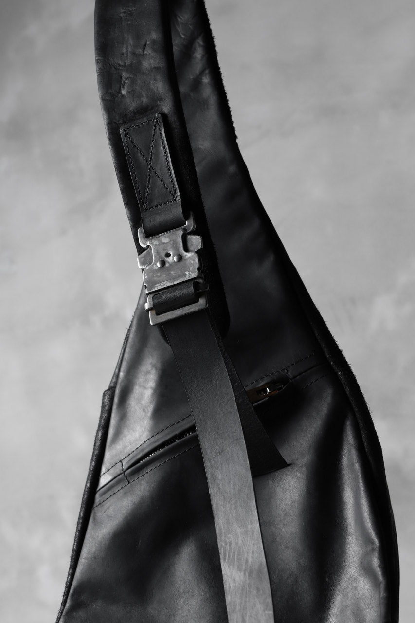 ierib exclusive One Shoulder Bag / horsebutt + nicolas italy vachetta (BLACK)