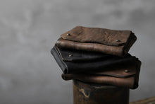 Load image into Gallery viewer, Chörds; TR CARD CASE / HORSE BUTT LEATHER (ROUGH / CAMEL)