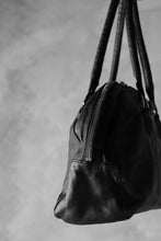 Load image into Gallery viewer, ISAMU KATAYAMA BACKLASH BOSTON BAG / Italy Shoulder + JP-Tanned Steer