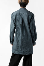 画像をギャラリービューアに読み込む, YUTA MATSUOKA semi long shirts / triple wash typewriter (light blue)