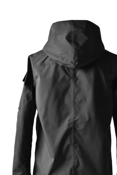 画像をギャラリービューアに読み込む, N/07 schoeller® Pro-Tech System Hooded Jacket / Black Grosgrain