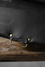 Load image into Gallery viewer, KLASICA LONG WALLET / TEMPESTI OILED COW BENDS LEATHER (BLACK)