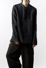 Load image into Gallery viewer, Hannibal. Band Collar Half Front Button Shirt (NIGHT)
