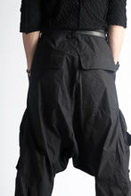 Load image into Gallery viewer, A.F ARTEFACT MILITARY SAROUEL WIDE PANTS / ZIP DOUBLE STRUCTURE (BLACK)