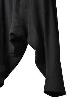 Load image into Gallery viewer, SOSNOVSKA exclucive CRUMPLER OVERWIDE PANTS (BLACK)