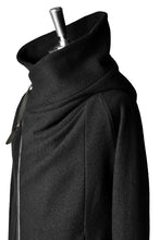 画像をギャラリービューアに読み込む, N/07 Wrap Hooded Jacket / Woolring Fleece (BLACK)