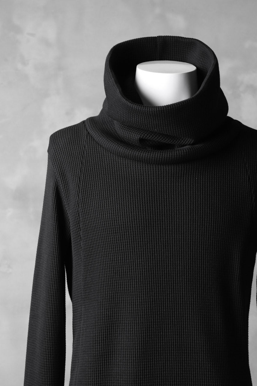 Load image into Gallery viewer, A.F ARTEFACT exclusive DUSTY WAFFLE DRAPED HIGH NECK TOPS (BLACK)