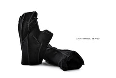Load image into Gallery viewer, LEON EMANUEL BLANCK DISTORTION MITTEN NO FINGERS / CURLY MERINO SHEARLING (BLACK)