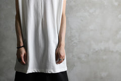 Load image into Gallery viewer, KLASICA LUNG CAP SLEEVE LONG  CUT &amp; SEWN / DRY TWILL JERSEY (WHITE)