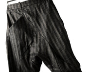 Load image into Gallery viewer, LEON EMANUEL BLANCK DISTORTION HIGH WAIST PANTS / STRIPE STRETCH (BLACK STRIPE)